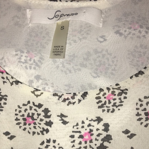 Flow-y patterned tank - Picture 3 of 3